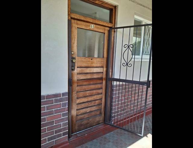2 BEDROOM PROPERTY TO RENT IN ARCADIA